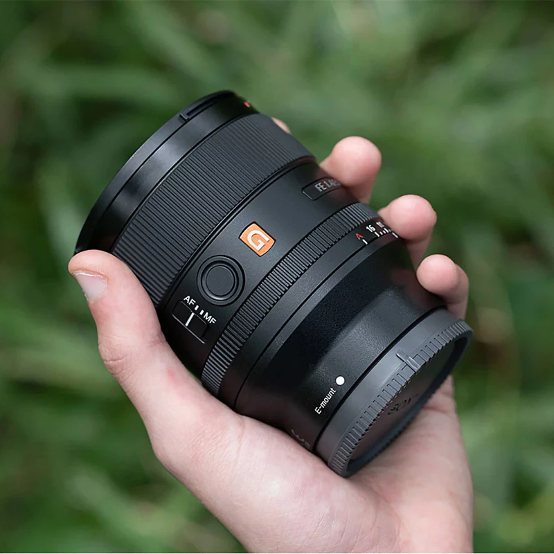 Sony FE 35mm f/1.4 GM Lens