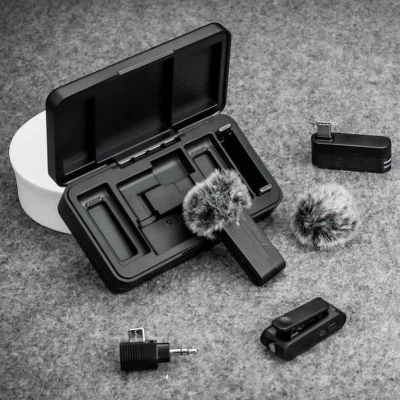 Ulanzi A100 Wireless Lavalier Microphone