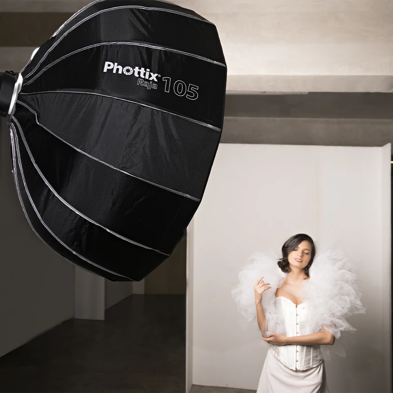 Phottix Raja 105 Quick Folding Softbox - Image 3