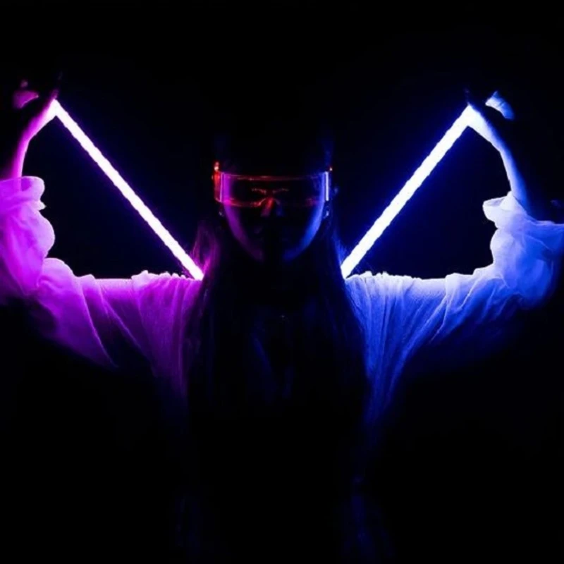 ULANZI VL119 RGB Handheld Light Wand - Image 3