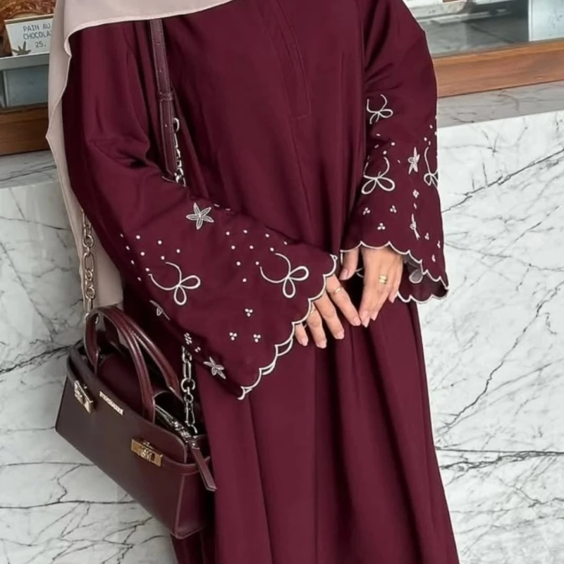 Hand Work Emboidery Abaya