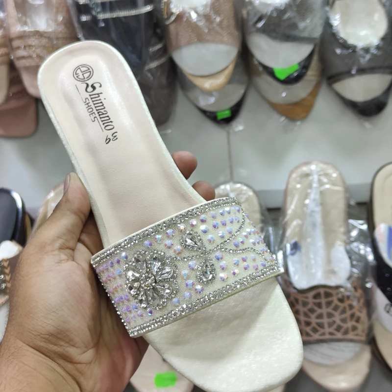 SHINY STONE HIGH HEEL