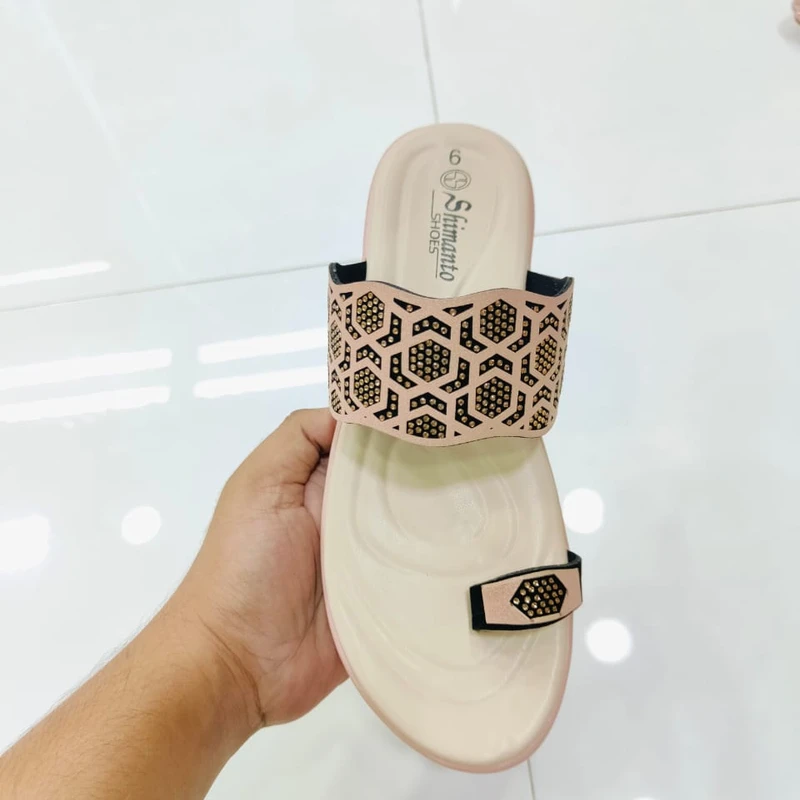 Ladies Stylish Flat Sandals - Image 4