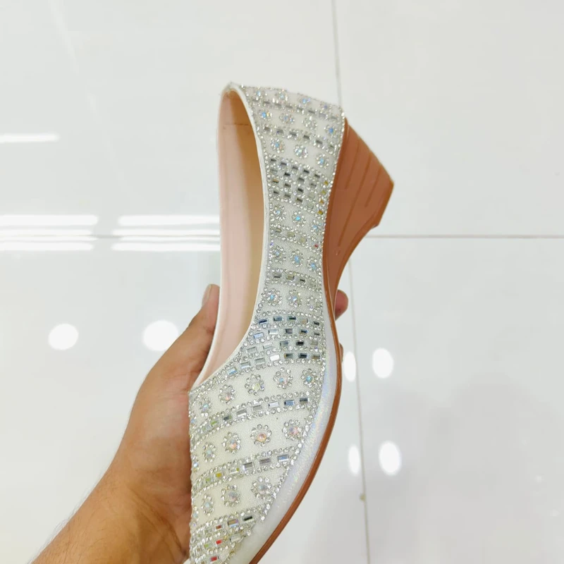 Ladies PU Flat Pumpy