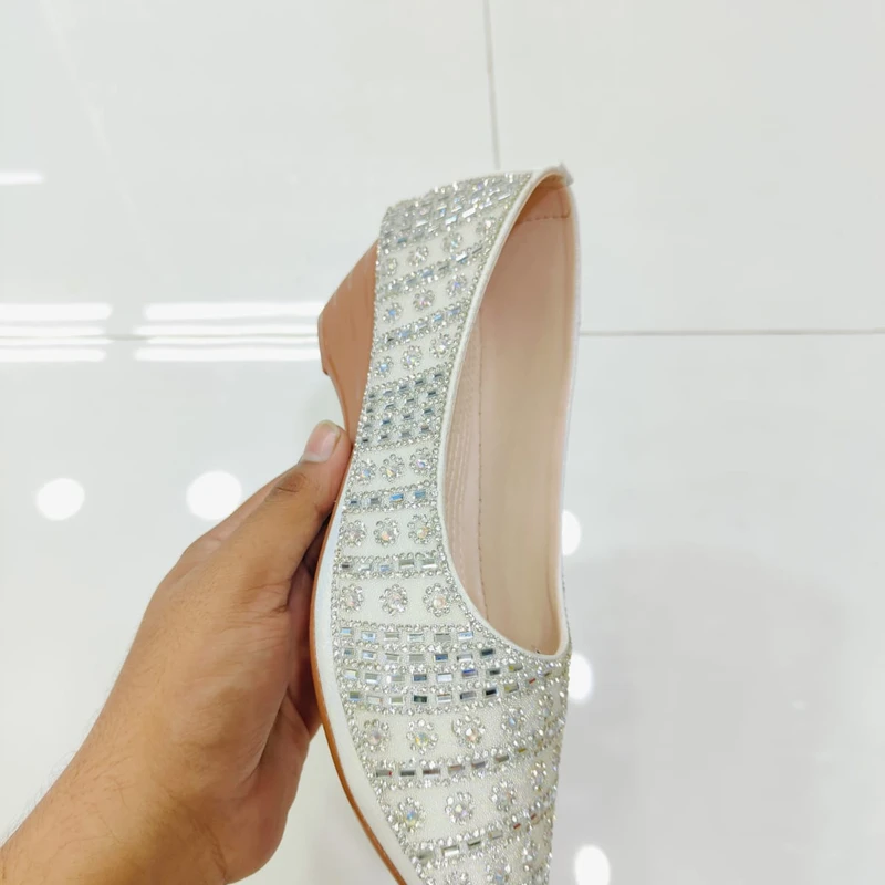 Ladies PU Flat Pumpy - Image 4