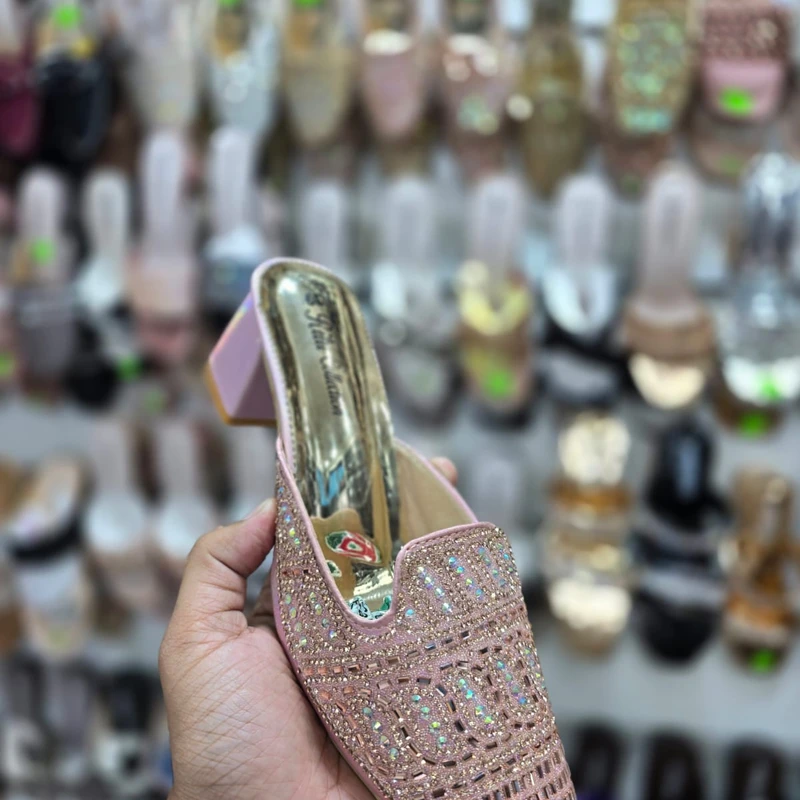 Ladies Stylish Heel Sandals