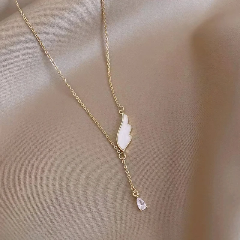 Single Wing Necklace - Image 3