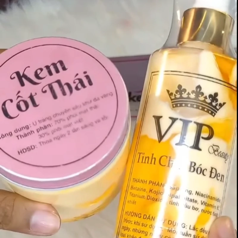 𝙆𝙚𝙢 𝘾𝙤𝙩 𝙏𝙝𝙖𝙞 𝘽𝙧𝙞𝙜𝙝𝙩𝙚𝙣𝙞𝙣𝙜 𝘽𝙤𝙙𝙮 𝘾𝙧𝙚𝙖𝙢 Kem Cot Thai Body Whitening Cream