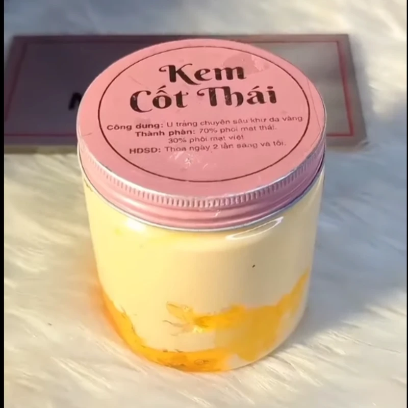 𝙆𝙚𝙢 𝘾𝙤𝙩 𝙏𝙝𝙖𝙞 𝘽𝙧𝙞𝙜𝙝𝙩𝙚𝙣𝙞𝙣𝙜 𝘽𝙤𝙙𝙮 𝘾𝙧𝙚𝙖𝙢 Kem Cot Thai Body Whitening Cream - Image 3