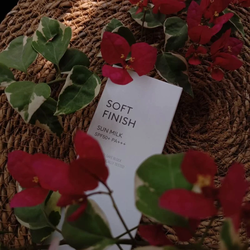 Beauty & Skin Care  Buy 1 Get 1 Free Offer Missha Soft Finish Sun Milk SPF50+ PA+++ (Buy 1 Get 1 Free Offer) - Image 6