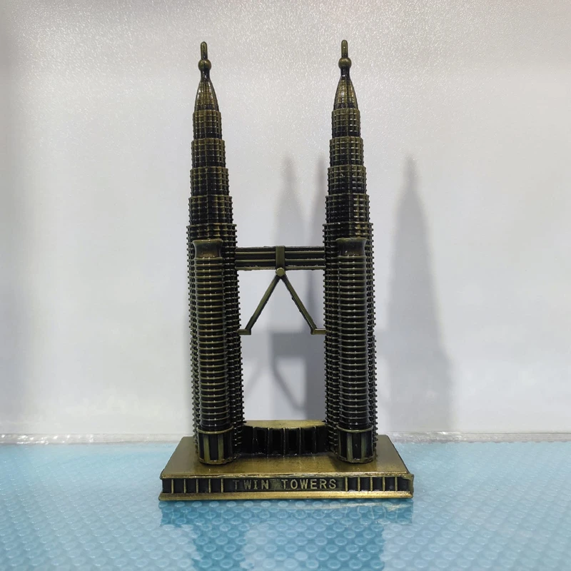 Antik Matal Malaysia two in tower