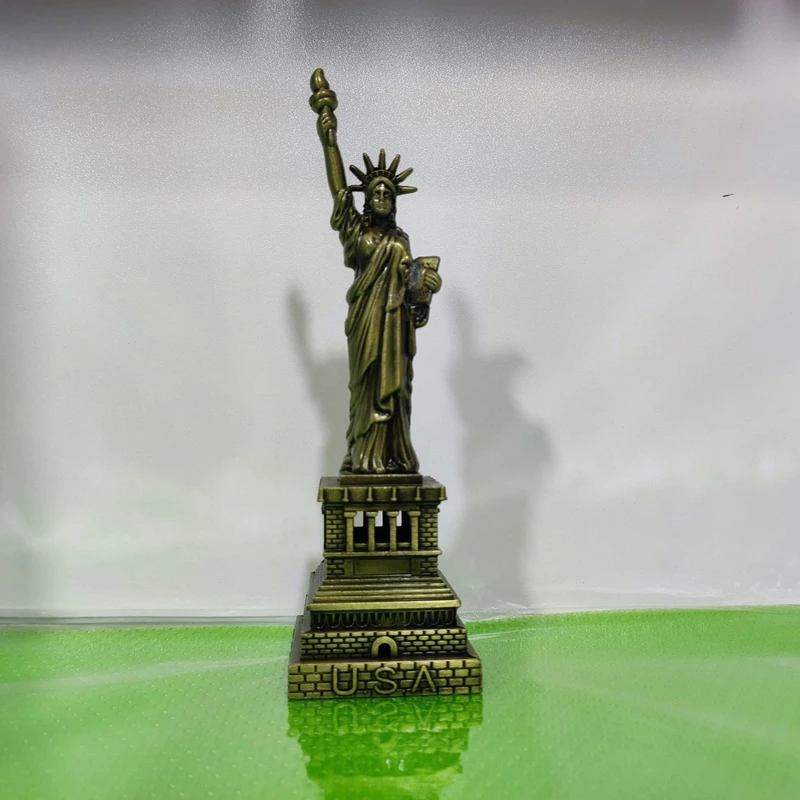 Antik Matal Statue of Liberty