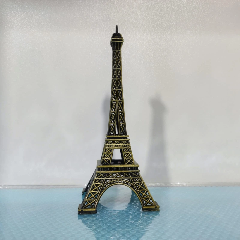 Antik Matal eiffel Tower