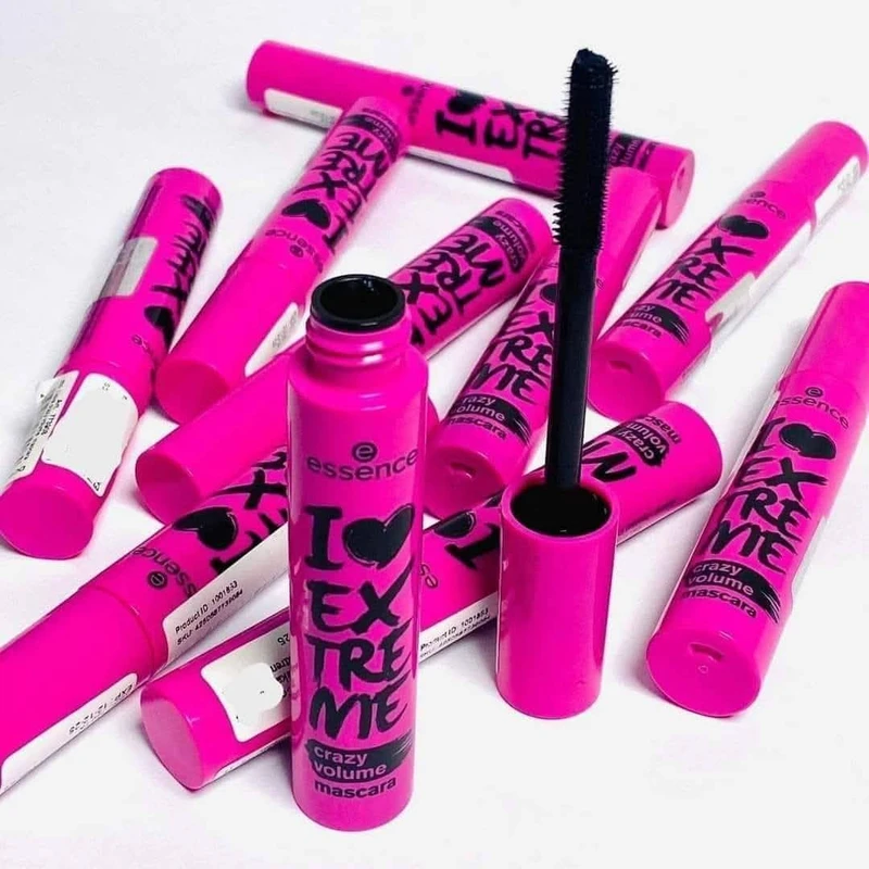 Essence I Love Extreme Volume Mascara - Image 6