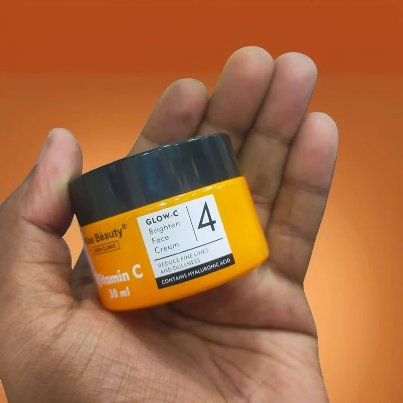 Kiss Beauty Glow C Vitamin C Based Brightening Skin Cream Set - Image 3