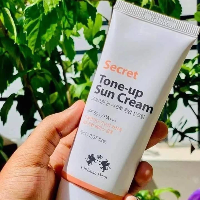 Secret Tone-Up Sun Cream