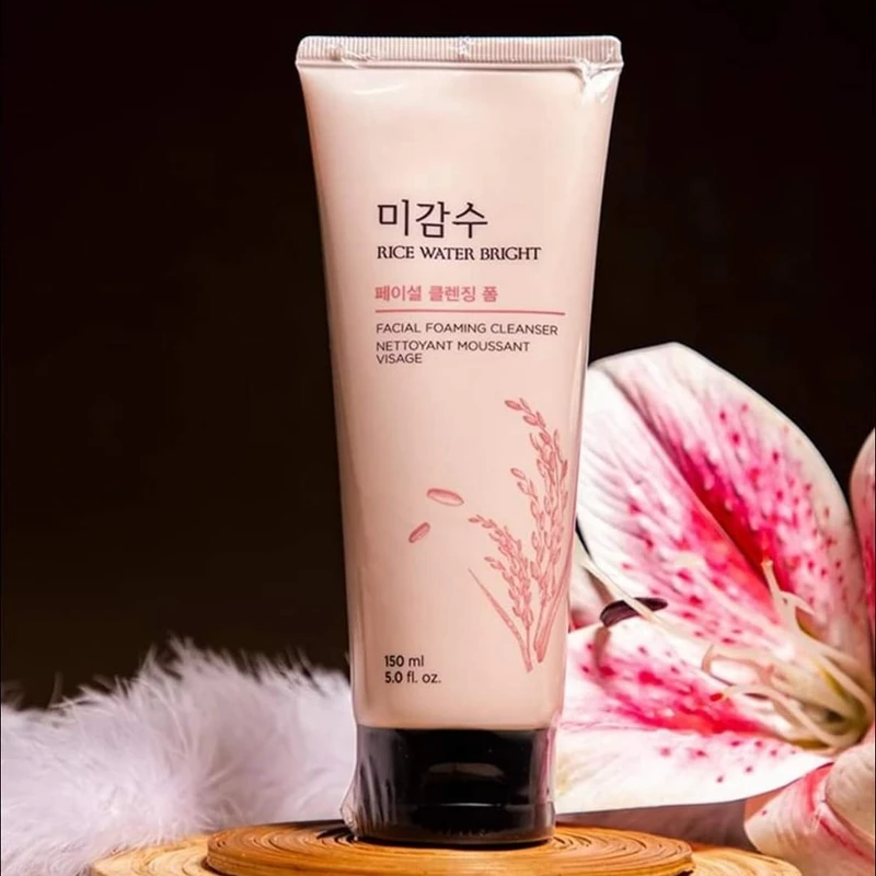 The Face Shop Rice Water Bright Foaming Face Wash
