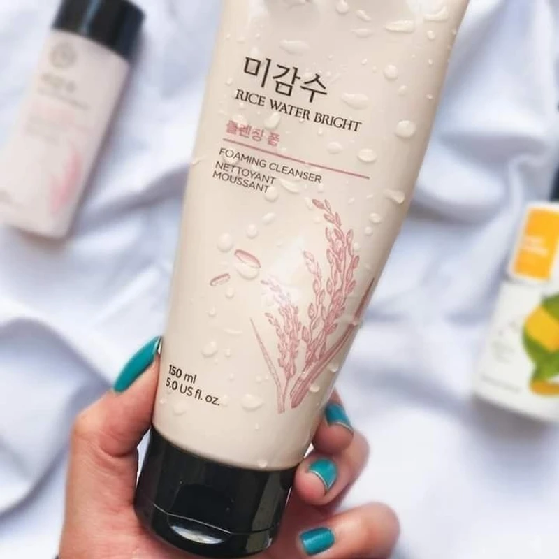 The Face Shop Rice Water Bright Foaming Face Wash - Image 4