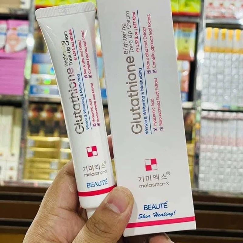 Gluetathione Brightening Tone Up Cream