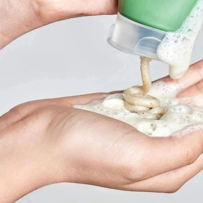 Anua Heartleaf Quercetinol Pore Deep Cleansing Foam 150ml - Image 3