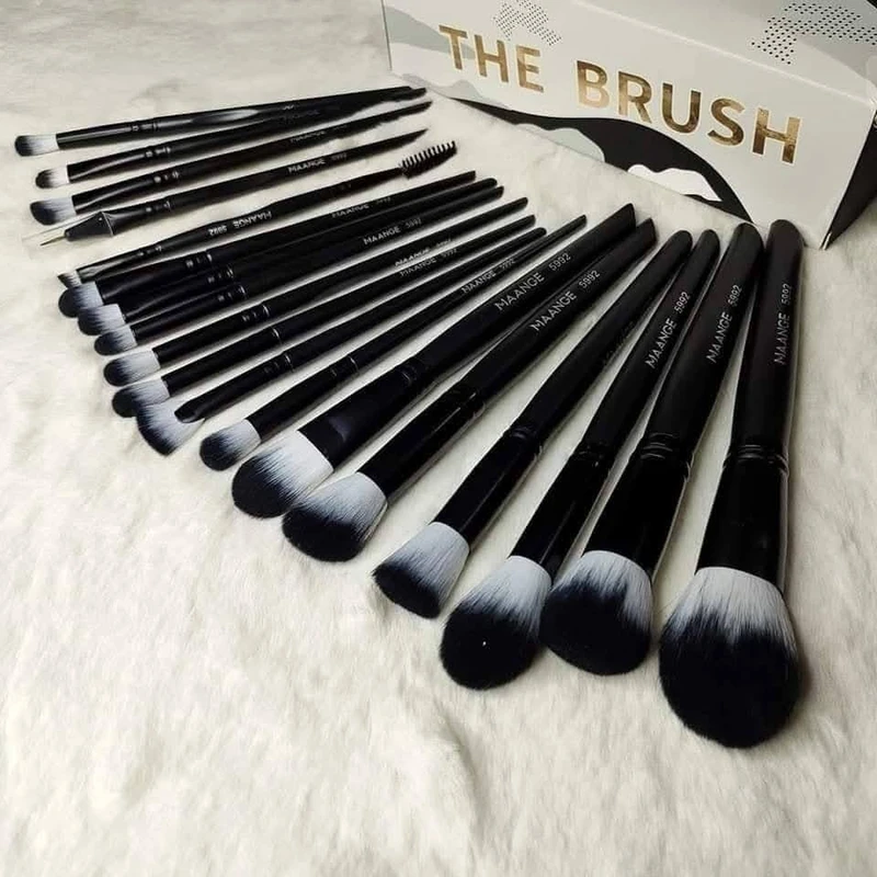 Maange 18 pcs Brush Set