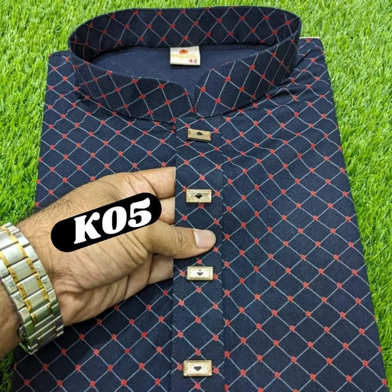 ঘুড্ডি ডিজাইন পাঞ্জাবি মেরুন