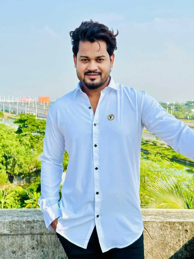 𝗦𝘁𝗼𝗻𝗲 𝗪𝗼𝗿𝗸 𝗙𝘂𝗹𝗹 𝗦𝗹𝗲𝗲𝘃𝗲 𝗦𝗵𝗶𝗿𝘁 (White)