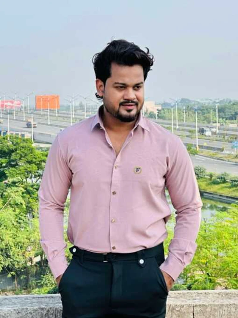 𝗦𝘁𝗼𝗻𝗲 𝗪𝗼𝗿𝗸 𝗙𝘂𝗹𝗹 𝗦𝗹𝗲𝗲𝘃𝗲 𝗦𝗵𝗶𝗿𝘁 (Bronze) - Image 2