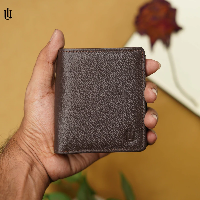 Matt Mini Wallet – Chocolate