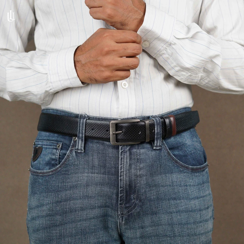 Axel Cross Dot Pattern Belt – Dual Tone Moving Brockless - Image 3