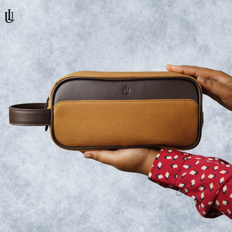 Toby Pouch Bag – Mustard Brown