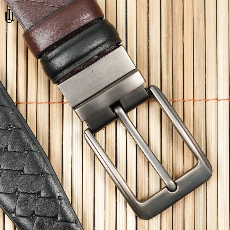 Axel Cross Line Pattern Belt – Dual Tone Moving Brockless