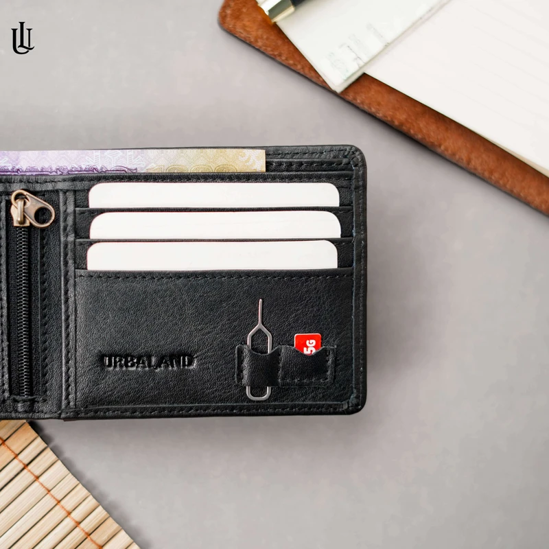 Reed Bifold Classic Wallet Black - Image 4