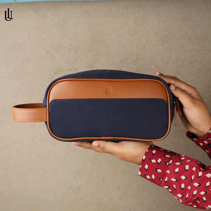 Toby Pouch Bag – Navy Blue