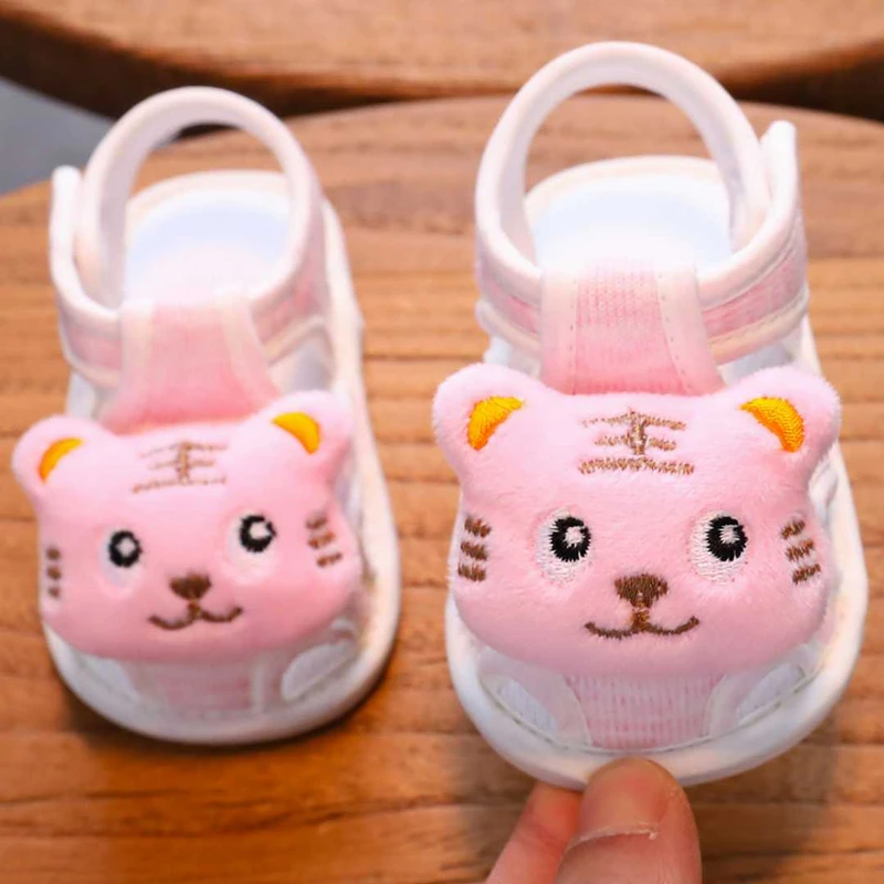 2. Anti-slip Cat Slipper Shoes ৩-১৮ মাস ফ্রী সাইজ
