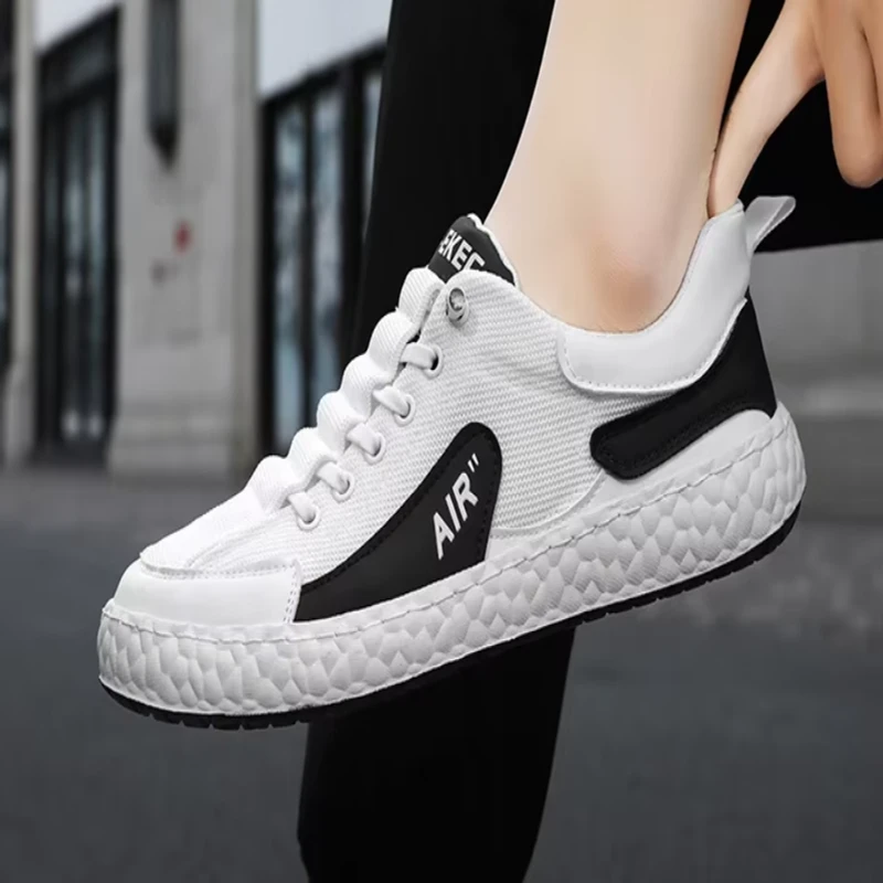 2024 Men's new comfortable breathable casual shoes mesh soft sole